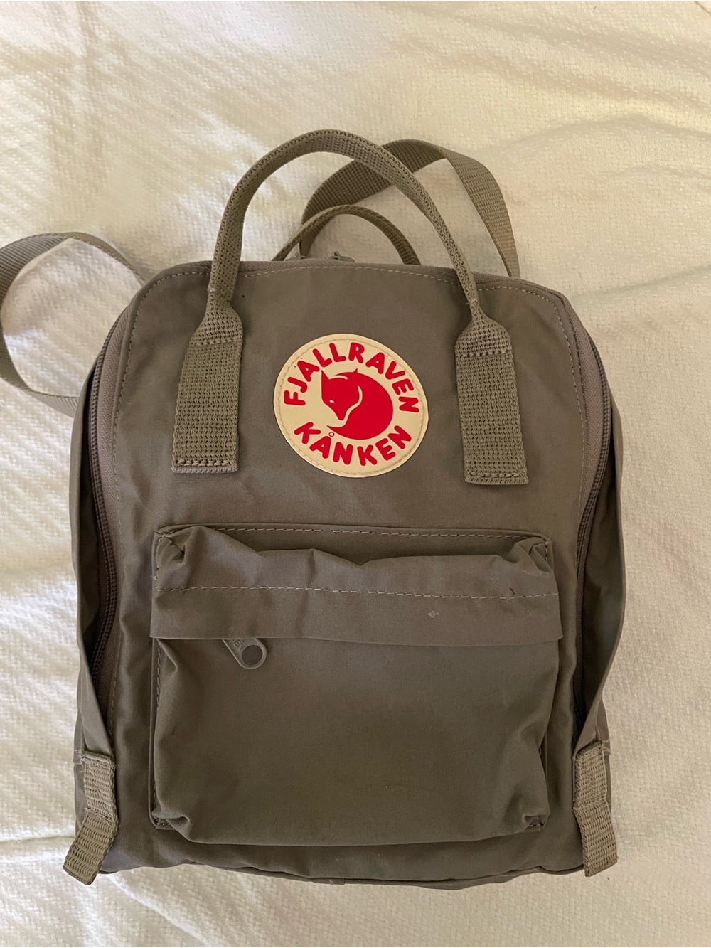 Kånken Mini Backpack in Gray